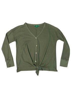dip V-Neck Button-Front Top in Olive Green